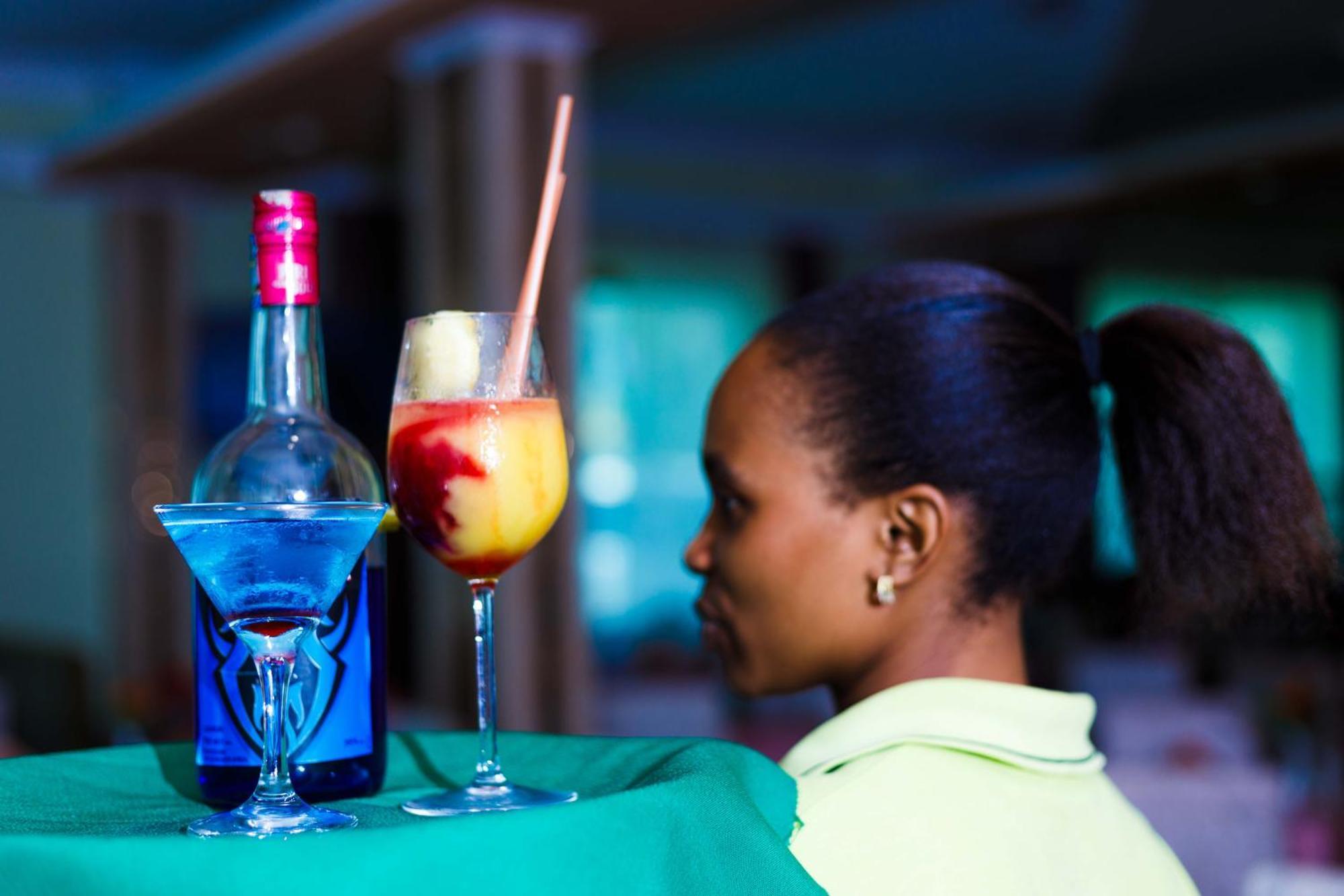 Tiffany Diamond Hotels - Mtwara Luaran gambar