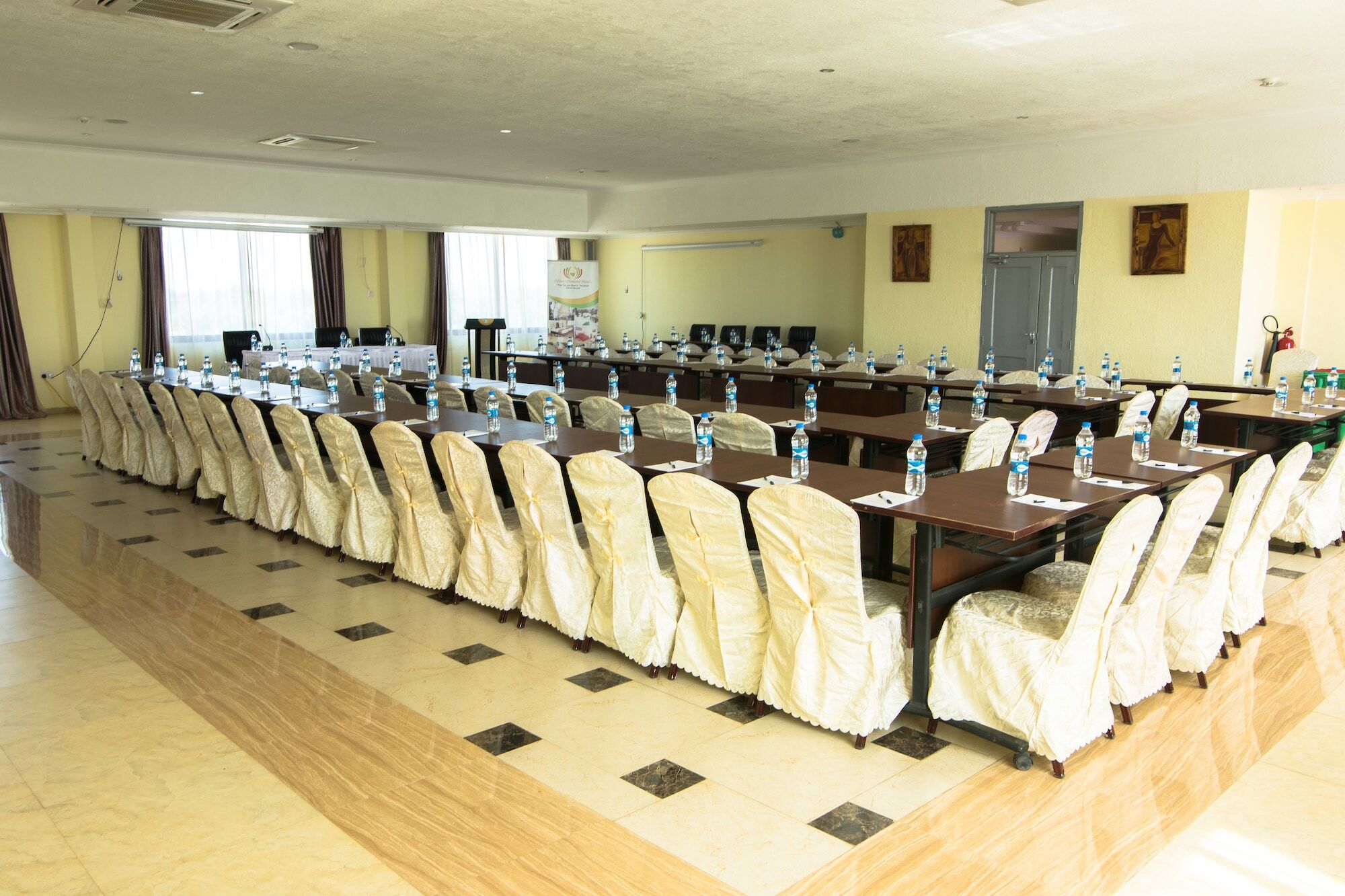 Tiffany Diamond Hotels - Mtwara Luaran gambar